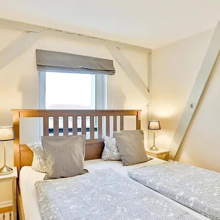Apartmenthaus Tribseer Damm 6 Apartment *