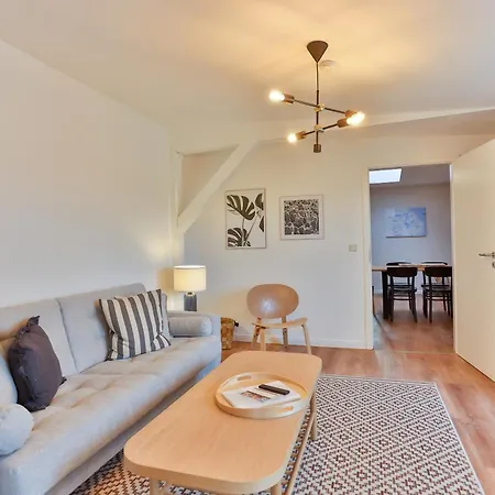 Apartmenthaus Tribseer Damm 6 Apartment