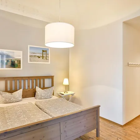 Apartmenthaus Tribseer Damm 6 Apartment