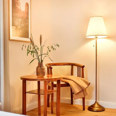 Apartmenthaus Tribseer Damm 6 *