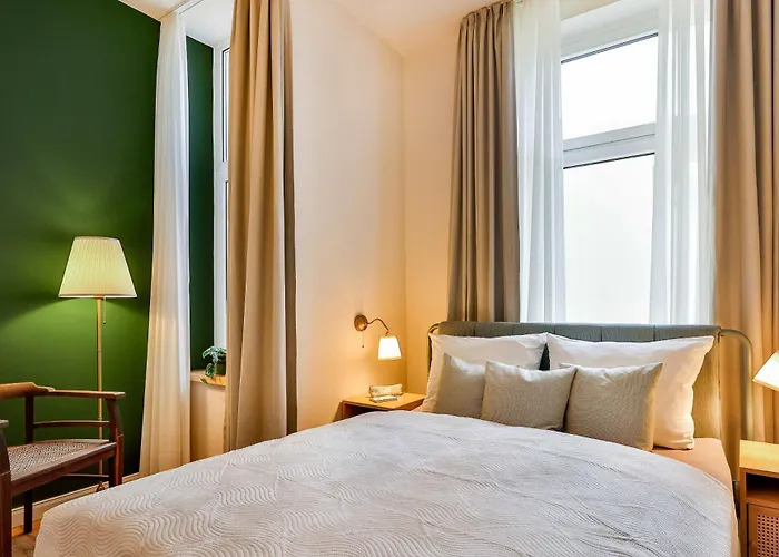 Am Bahnhof * Штральзунд